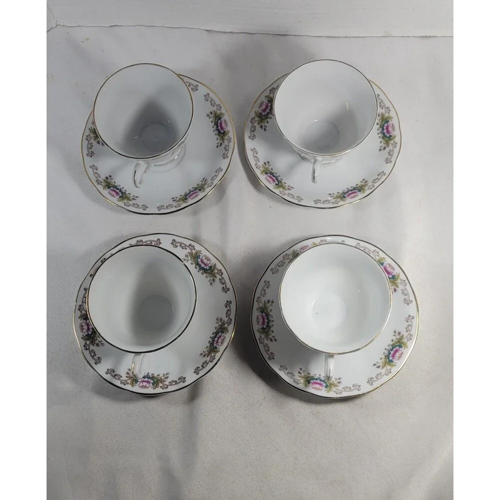 Vintage Yong Sheng Lotus Flower Tea Cups & Saucers Set of 4 Gold Trim 1970s